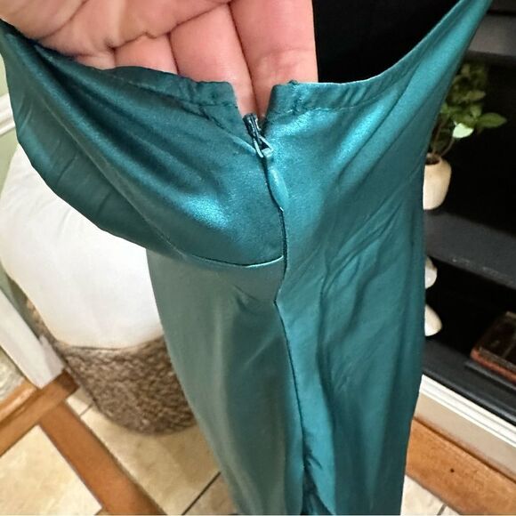 Japna Emerald Green Slip Dress Size Large NWOT - Picture 4 of 9